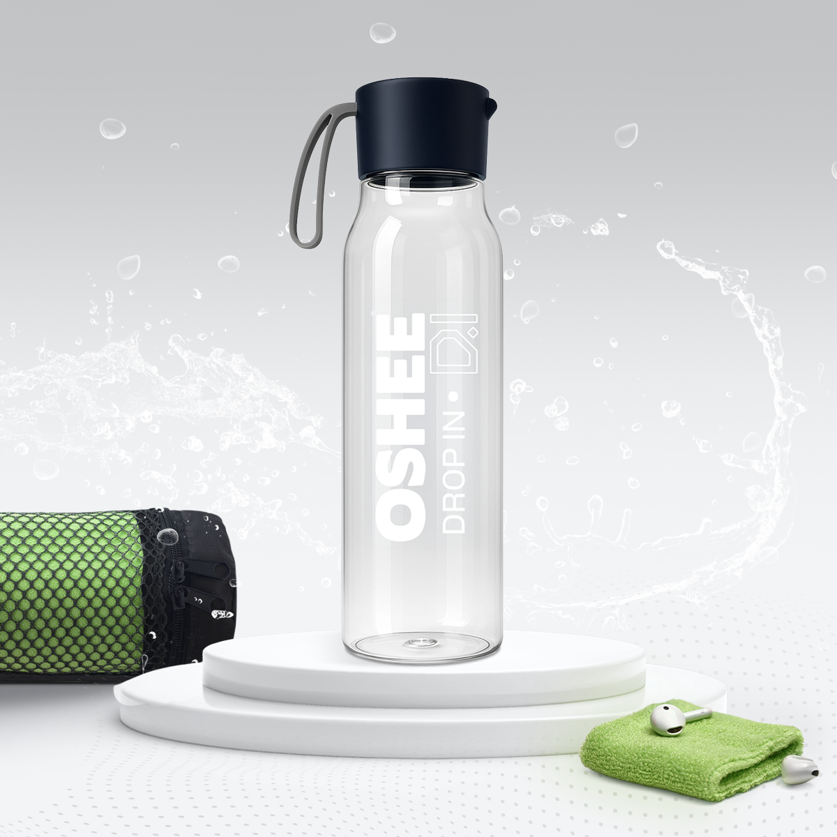 TRANSPARENT 550 ML BOTTLE MADE FROM DURABLE TRITAN