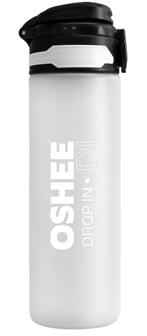 TRANSPARENT 650 ML BOTTLE MADE FROM DURABLE TRITAN